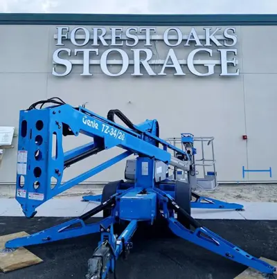 Forest Oaks Storage exterior signage Photo